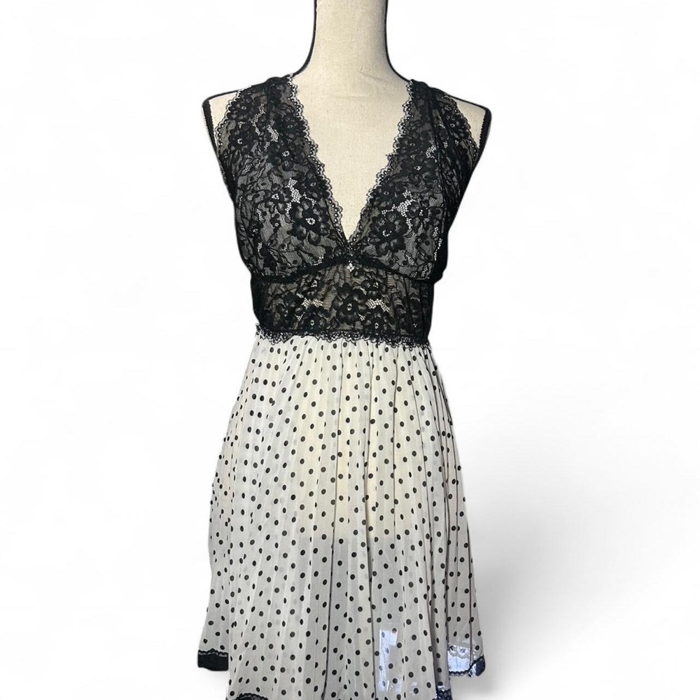 Black Lace & Ivory Polka Dot Chemise